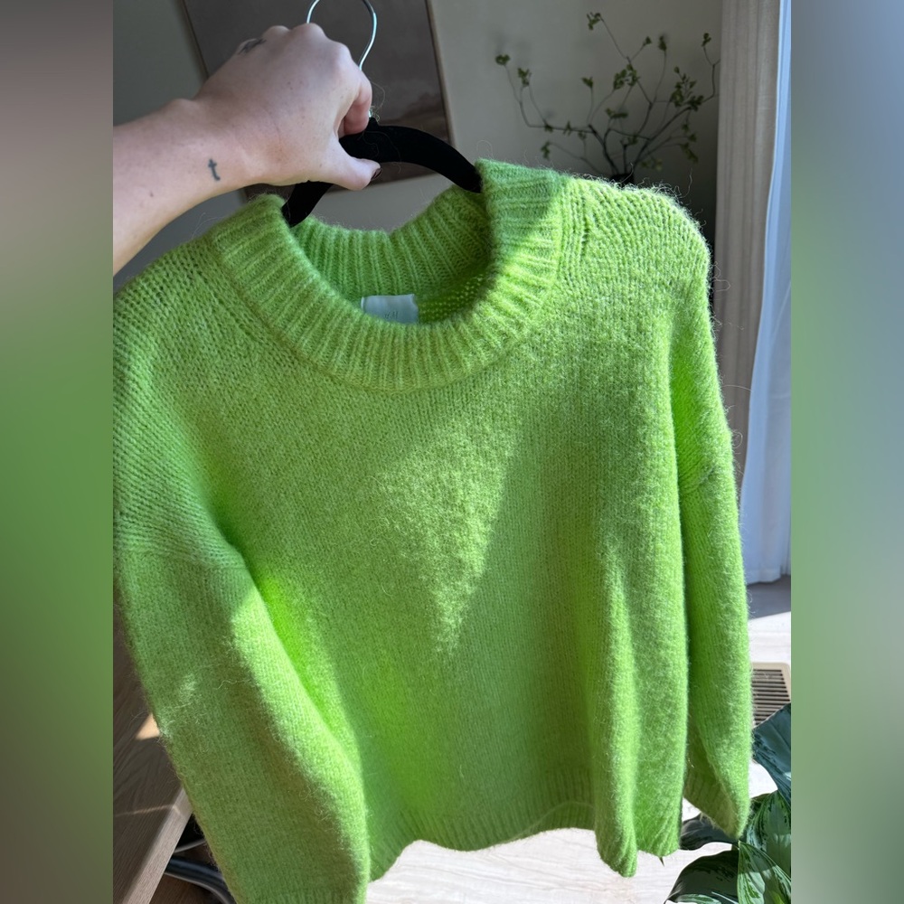 H&M Bright Green Women's Crew Neck Sweater